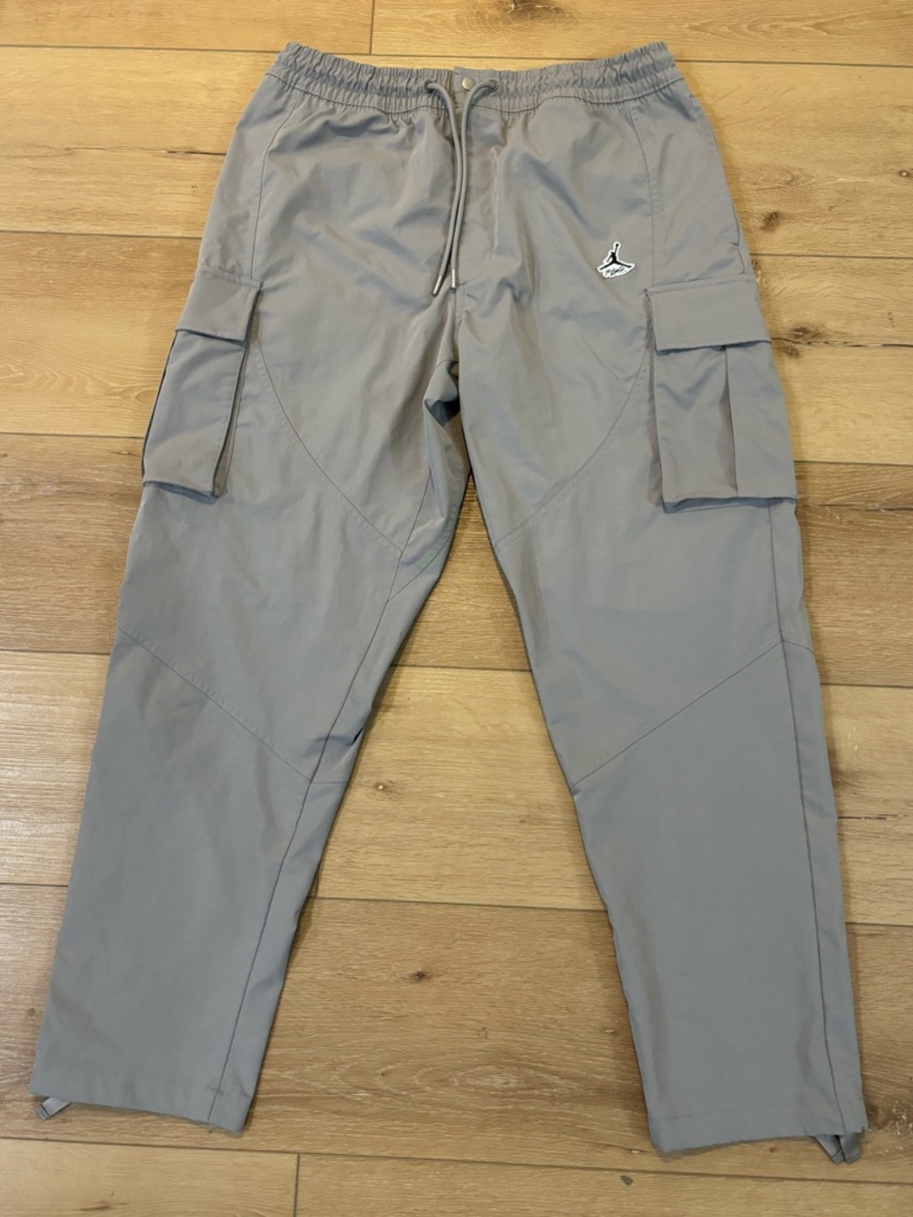 Men’s Air Jordan Cargo Pants XL Gray
